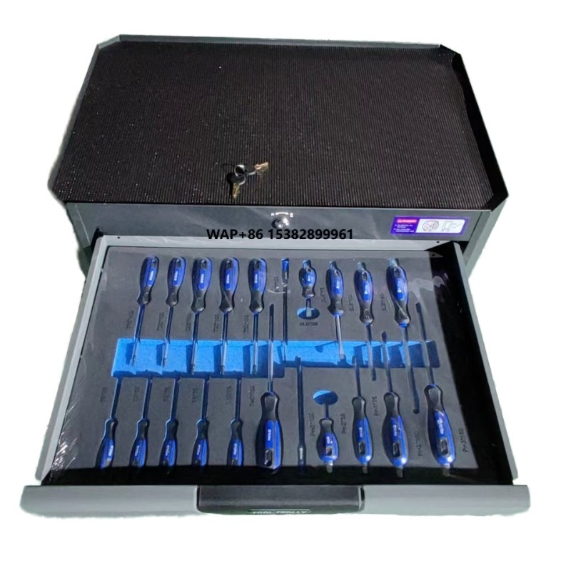 Hand Tools In Workshop - Sıcak Fırsat 252 Parça Araba Tamir